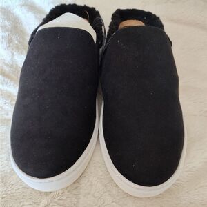 Dream Cloud Sherpa-Lined Backless Sneaker 10 W‎